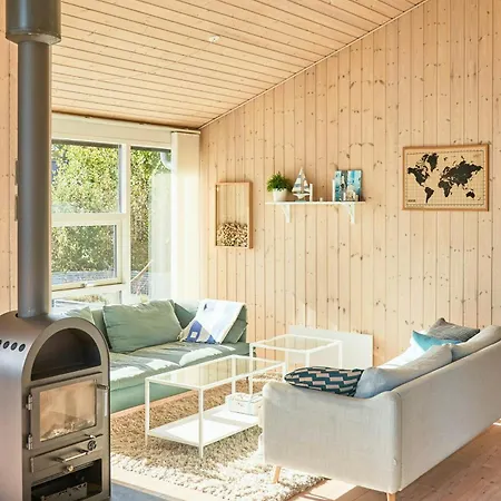 Bright Timber House With Outdoor And Sea View Sonderby (Midtjylland)